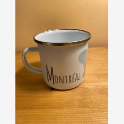TASSE AVEC DÉFAUT Montréal (été)