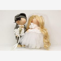 Poupée faite à la main de tissu, poupée de Tilda, poupée de textile, juste marié