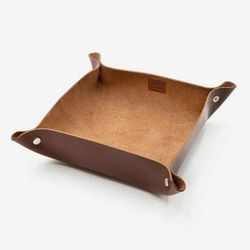 Vide-poches en cuir brun